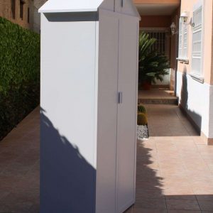 outdoor cupboard