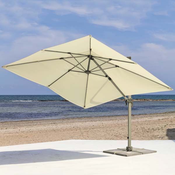 Grand parasol sur mesure beige