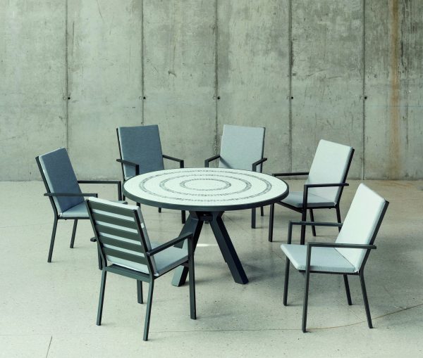 Round Harnau Model Mosaic Table - Image 2