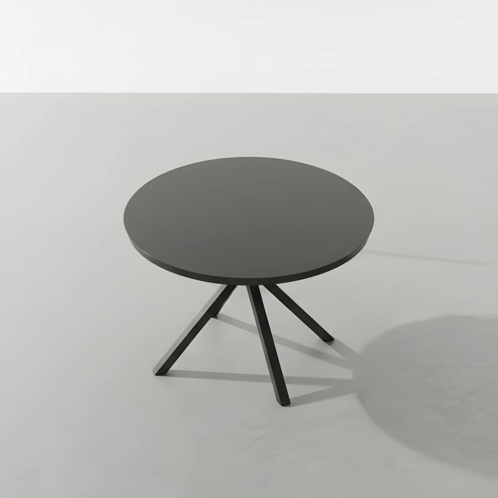 Giglio 100 round outdoor table