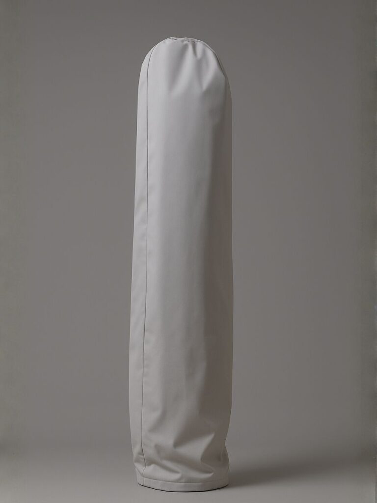 Outdoor solar shower cover