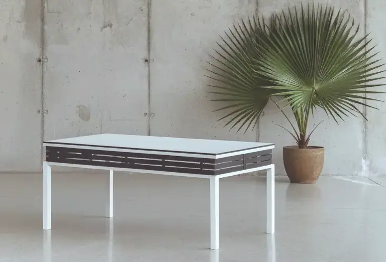 Yebel-140 Slatted Aluminium Coffee Table Yebel-140 Slatted Aluminium Coffee Table
