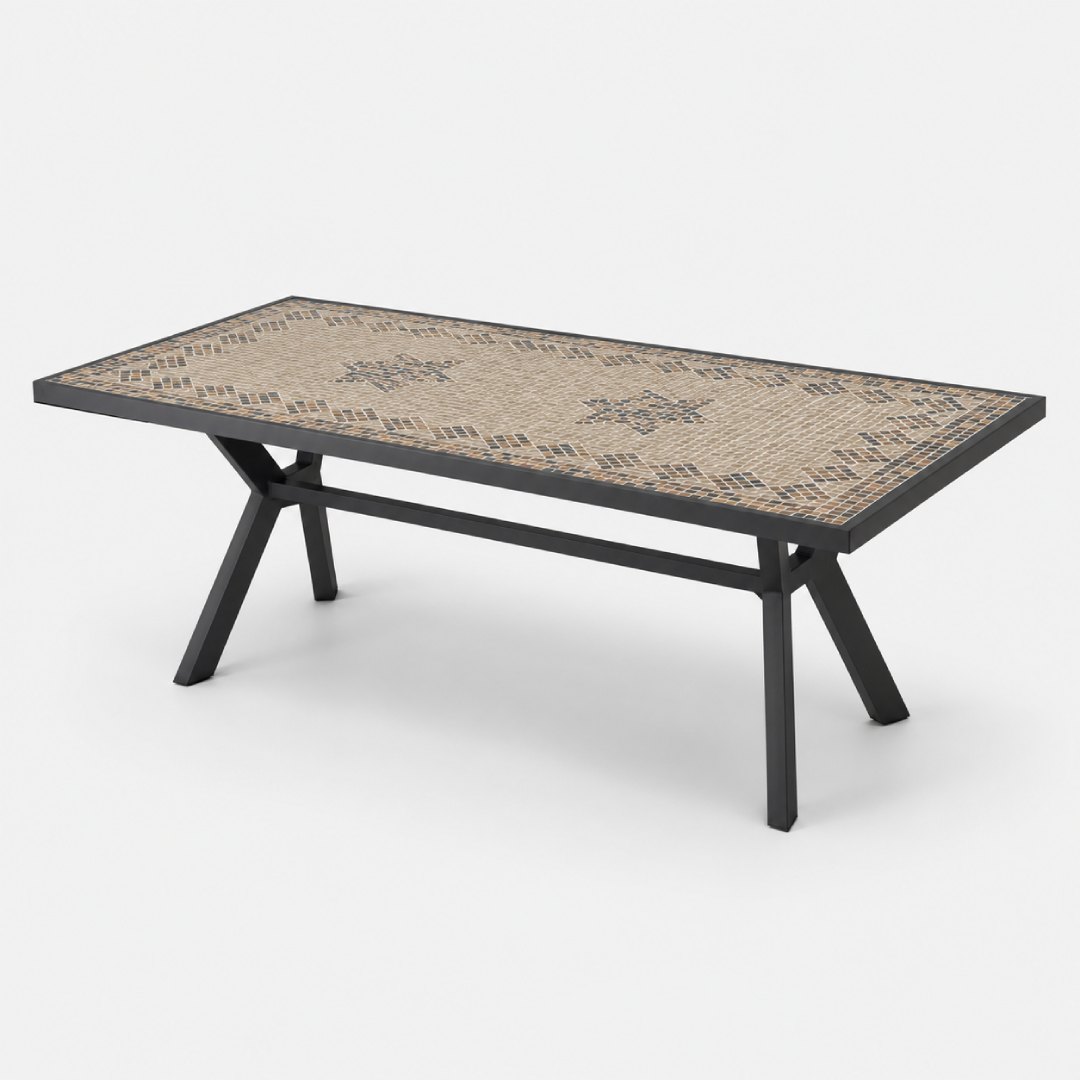 Mérida Outdoor Mosaic Table Mérida Outdoor Mosaic Table