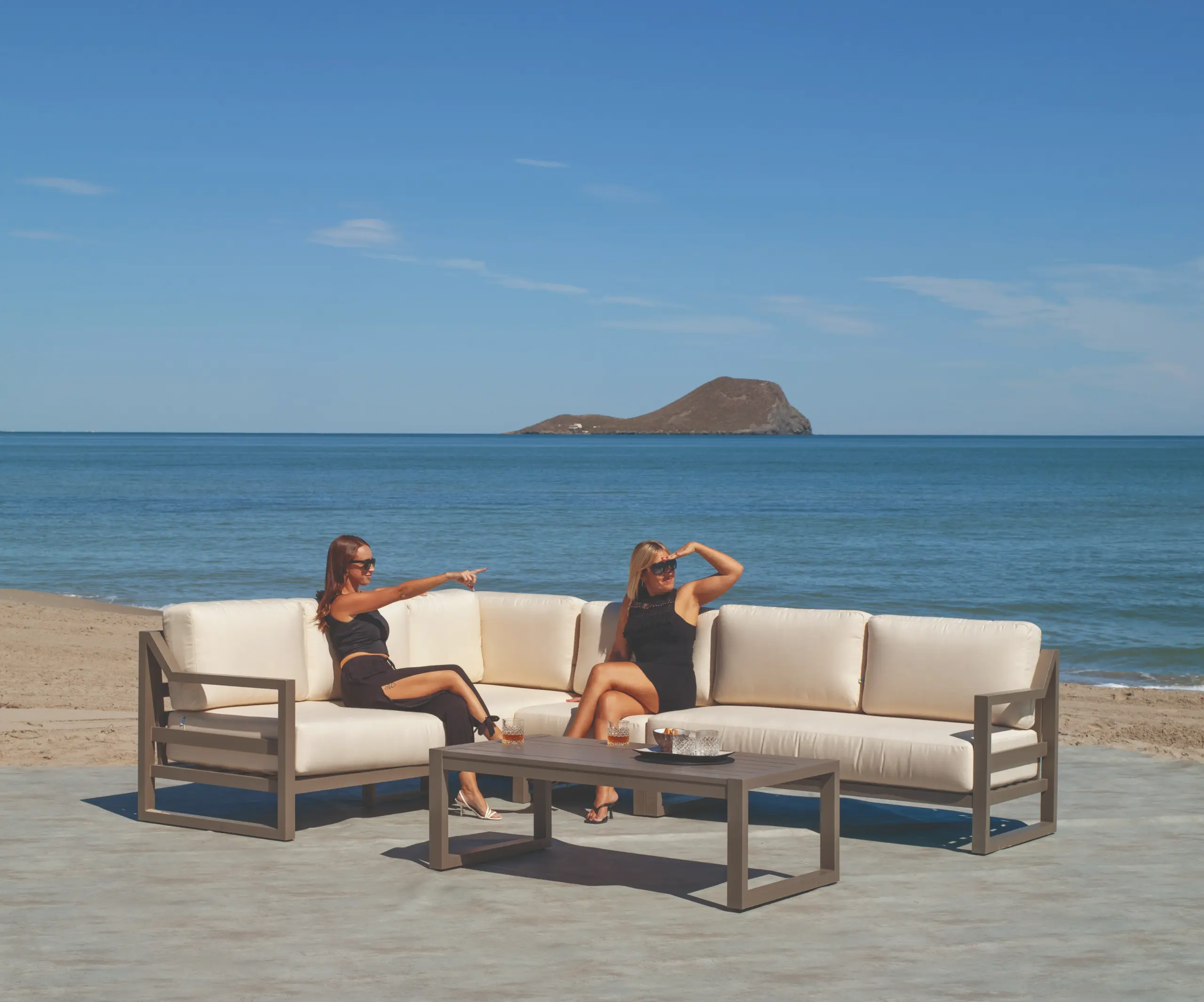 Dublian-29 Garden Corner Set