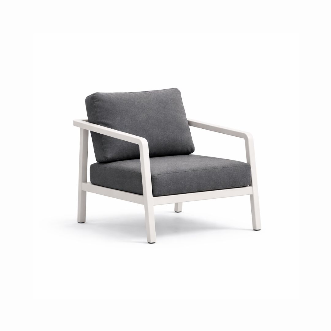 LIEVAN Armchair