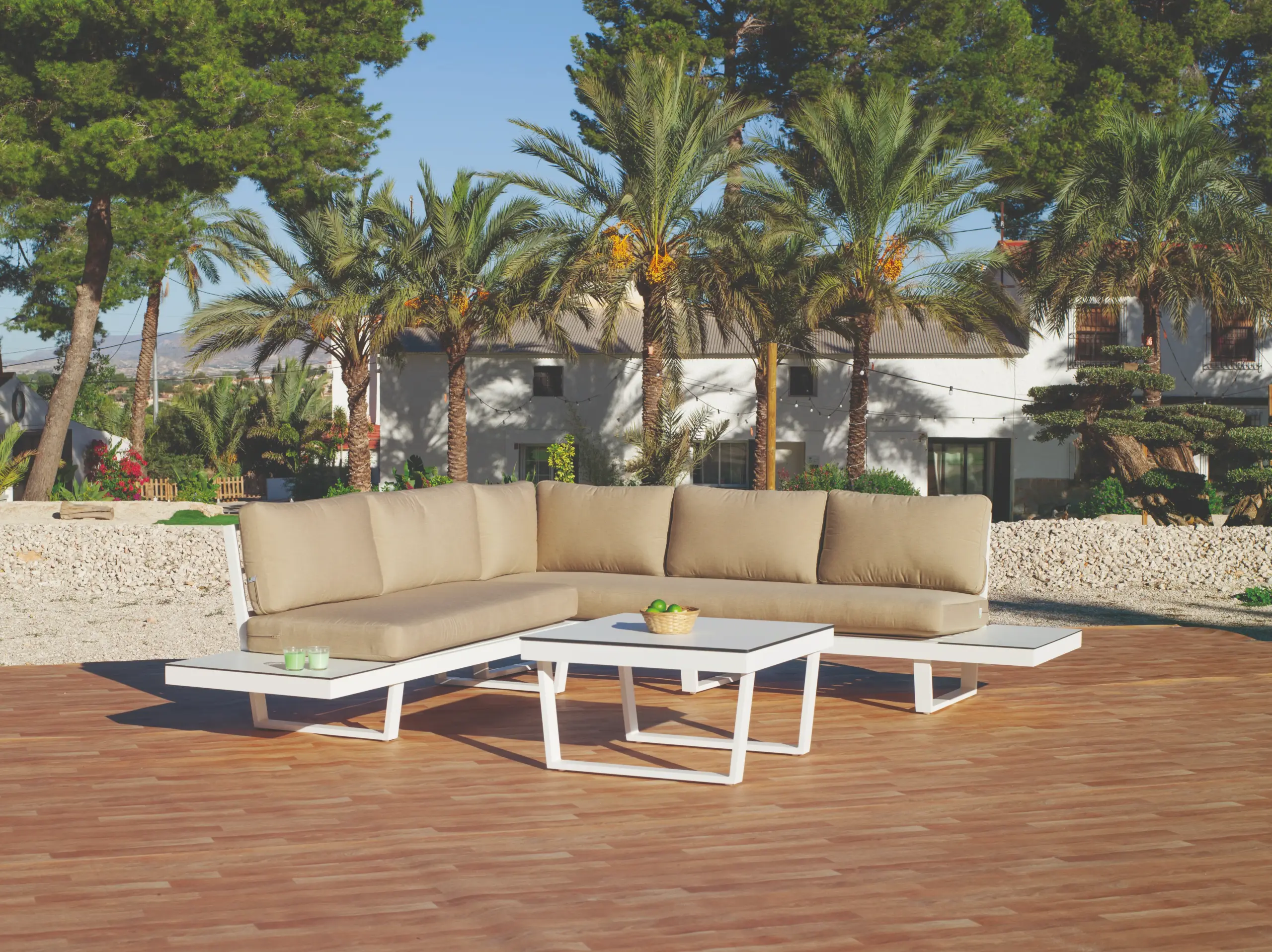 Loira-7 Garden Corner Set