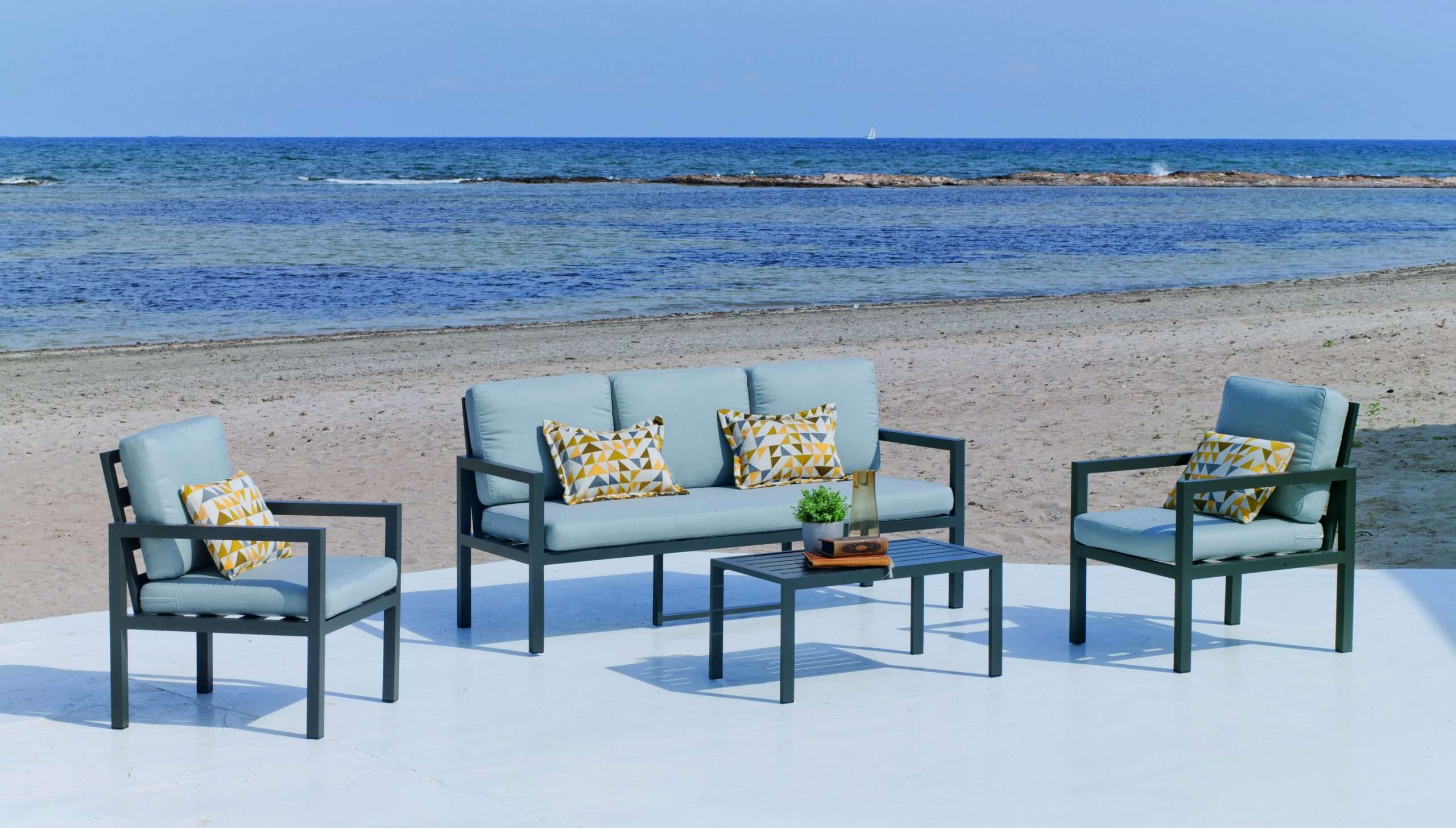 5-Seater Mandalay-8 Outdoor Set 5-Seater Mandalay-8 Outdoor Set - Image 2