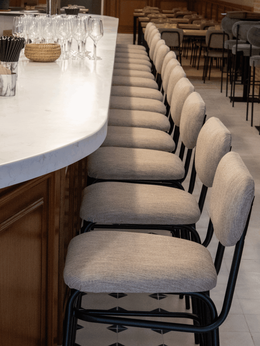 legant restaurant chairs